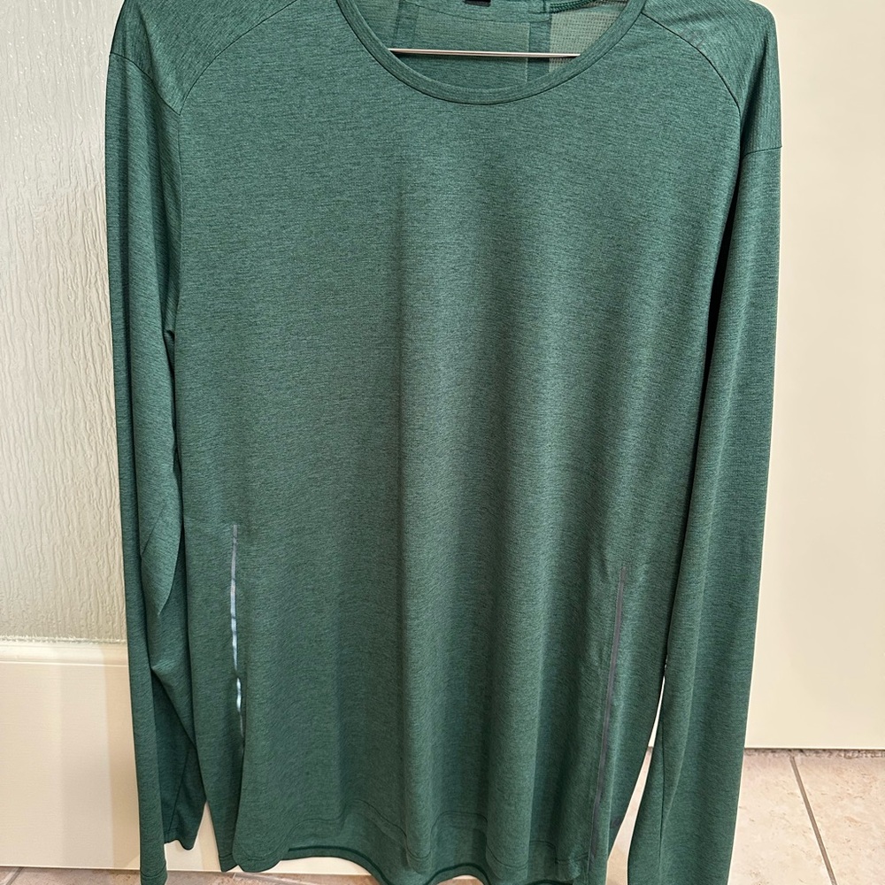 Lululemon Fast and Free Men's Green Long Sleeve Shirt - Picture 2 of 5